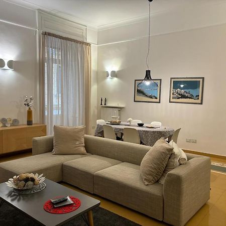 Luxury Manfredi Apartment Salerno Esterno foto